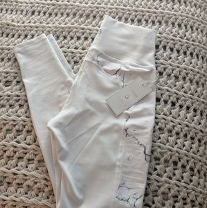 Buffbunny marble leggings